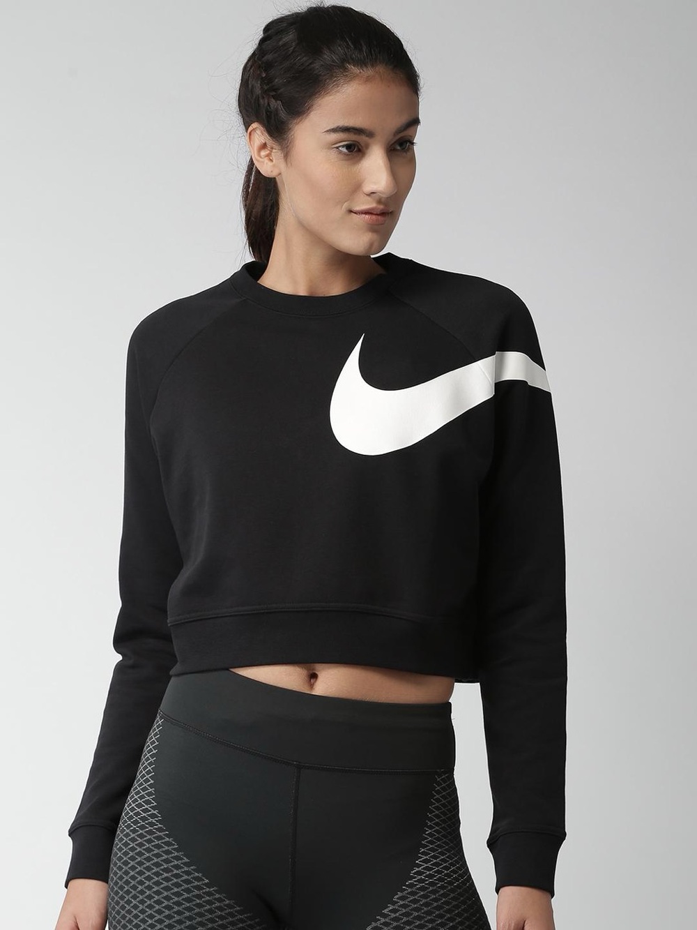 Nike Dri-Fit Versa Cropped Sweatshirt